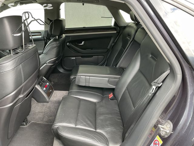 Audi A8, 3,0TDI FACELIFT BOSE - Photo 13