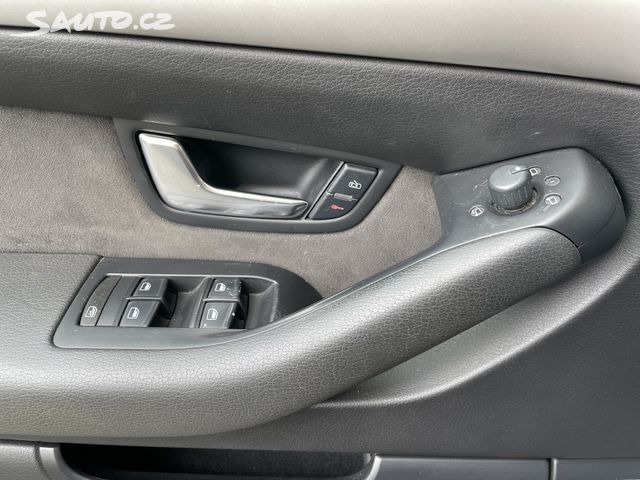 Audi A8, 3,0TDI FACELIFT BOSE - Photo 6